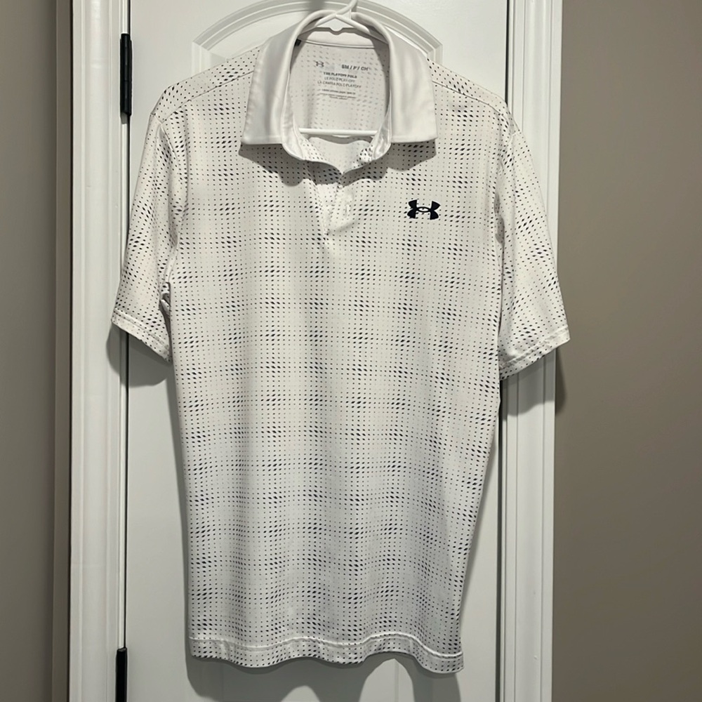 Men’s under armor golf playoff polo.